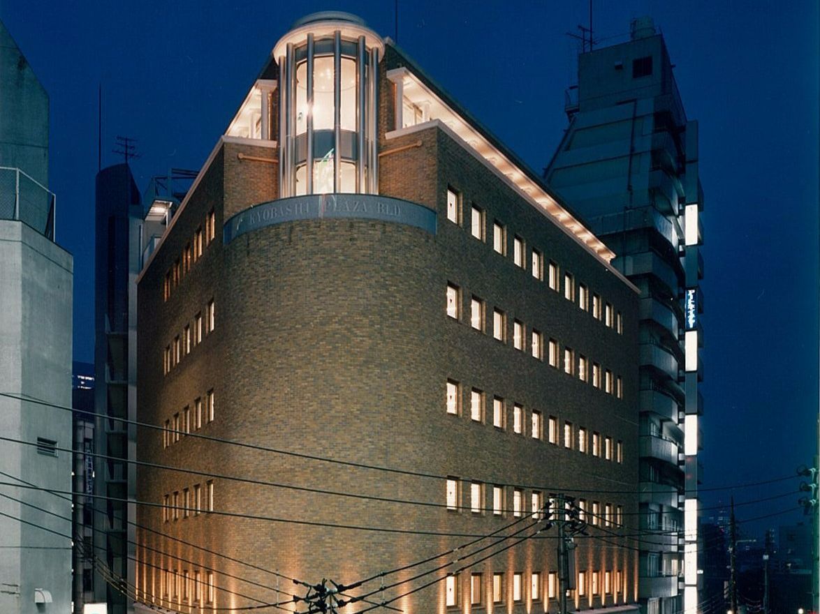 京橋プラザビル